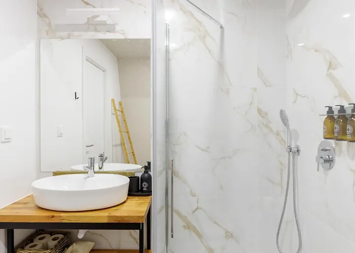 Alojamento de Turismo Rural Sóis Montejunto Eco *